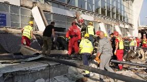Sećanje na pad nadstrešnice